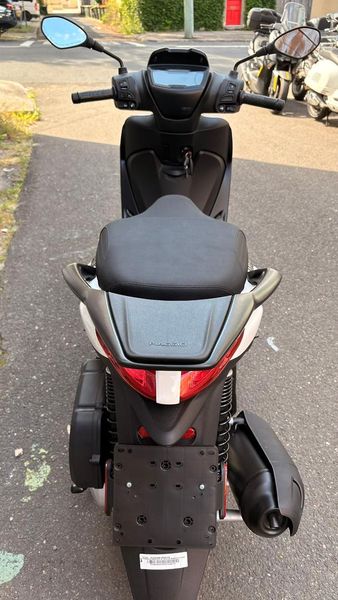2025 Piaggio Medley 150 S Photo 7
