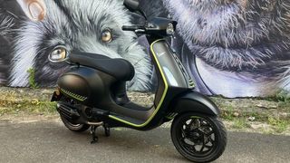 2025  Vespa Sprint Tech 150 (Black) New Motorbike Thumbnail