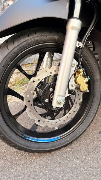 2025 Piaggio Medley 150 S Photo 11